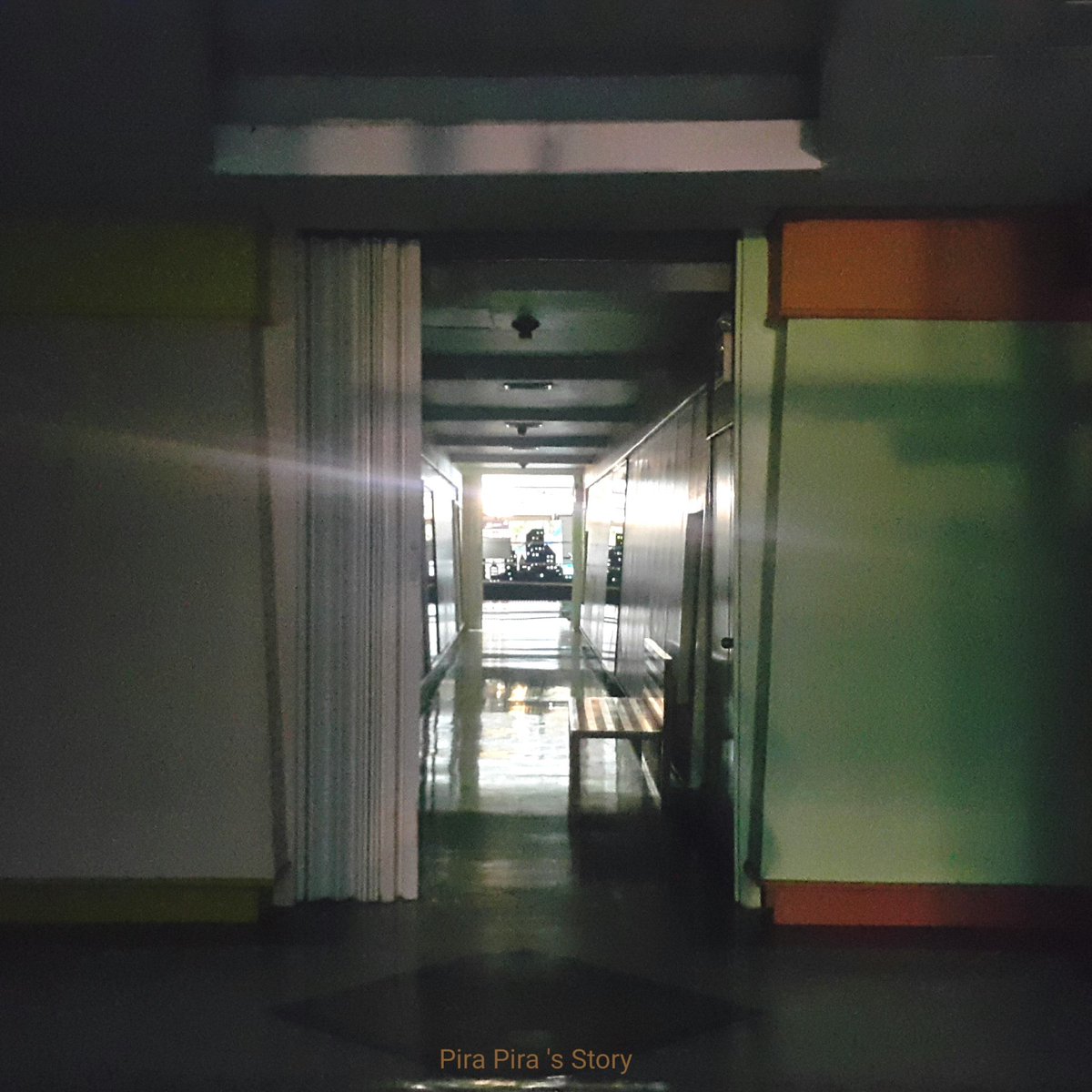 PiraPira_Story's tweet photo. วันศุกร์ที่ 1 มิถุนายน 2561
วันแรกที่โรงภาพยนตร์ "ลิโด้" ปิดตัวลง
#lido #ลิโด #ลิโด้ #อำลาลิโด #อำลาลิโด้ #goodbyelido #savelido #FarewellLido #LidoForever https://t.co/VX66zQzddg
