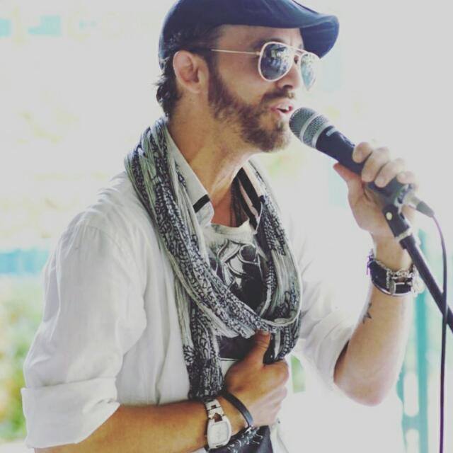 seluvivas's tweet image. Buenos dias y con muchisima emocion muero de ganas de veros #gelves Nos vemos el 9 de JUNIO @gelvescomunica #SeluVivas #Sevilla #Todosaunaporthiago #Contrataciones @GiraSeluVivas y seguimos sumando próximas fechas próximos lanzamientos #MarketingDigital #Influencer #PymesUnidas