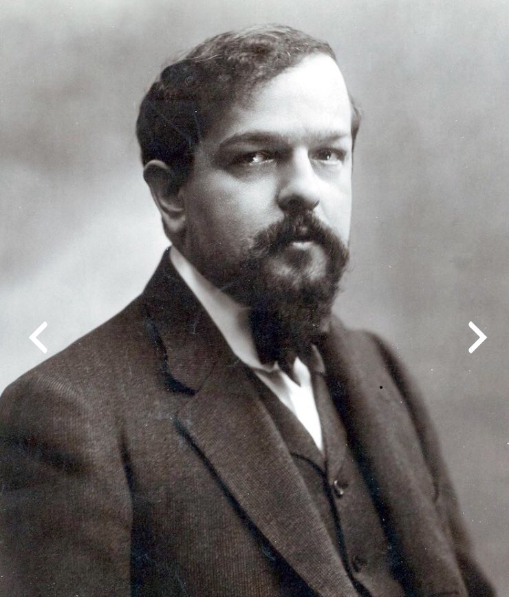 ICSiamDebussy's tweet photo. Owowowow check me out... I’m bringing all the gorls to the yard 😏😏😏😈 #selfie https://t.co/0ak4dmYY9B