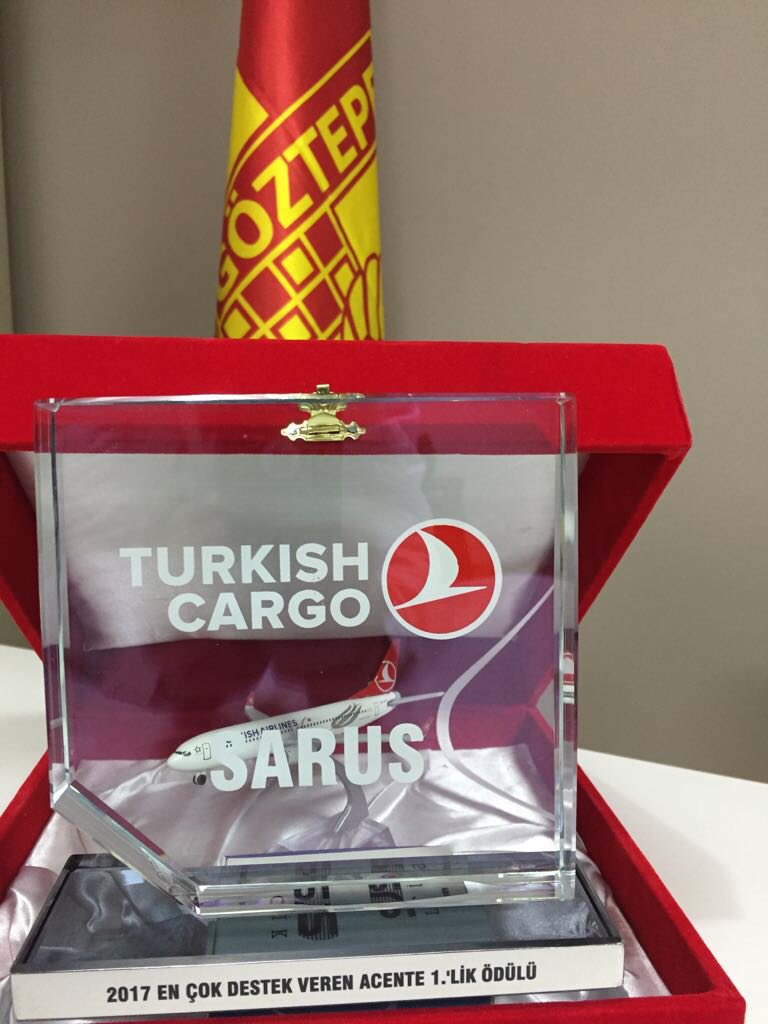 sibelbaltacikoc's tweet photo. 2017 Yılında 1.’lik ödülünü almamızda desteklerini esirgemeyen tüm müşterilerimize,  iş ortaklarımıza, partnerlerimize sonsuz teşekkürler....SARUS LOJISTIK https://t.co/j98g6zx5jL