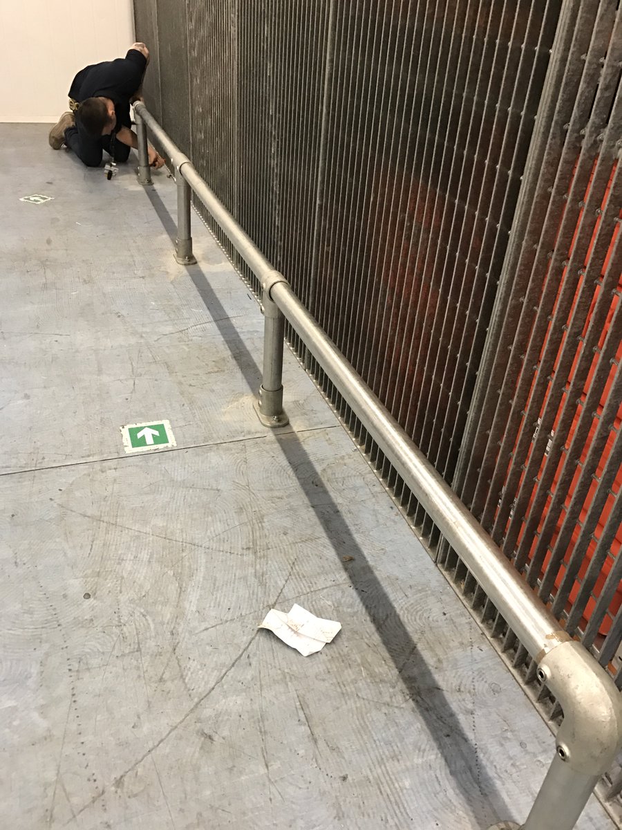 RickRwf's tweet photo. RWF just installed a KEY CLAMP low level barrier at Iron Mountain, West Drayton. Good method of protection. https://t.co/YCCoW3qIaY