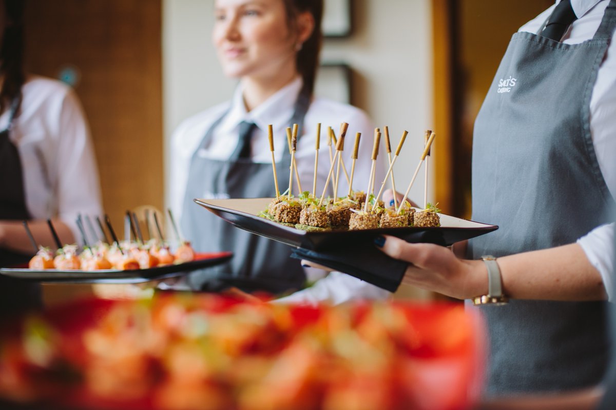 Getting married? Looking for a catering quote?

Fill in our simple online form (link below) and we'll get back to you as soon as possible with a quote!

saltscatering.co.uk/weddings/reque…

#Yorkshire #weddinghour #leeds #Catering