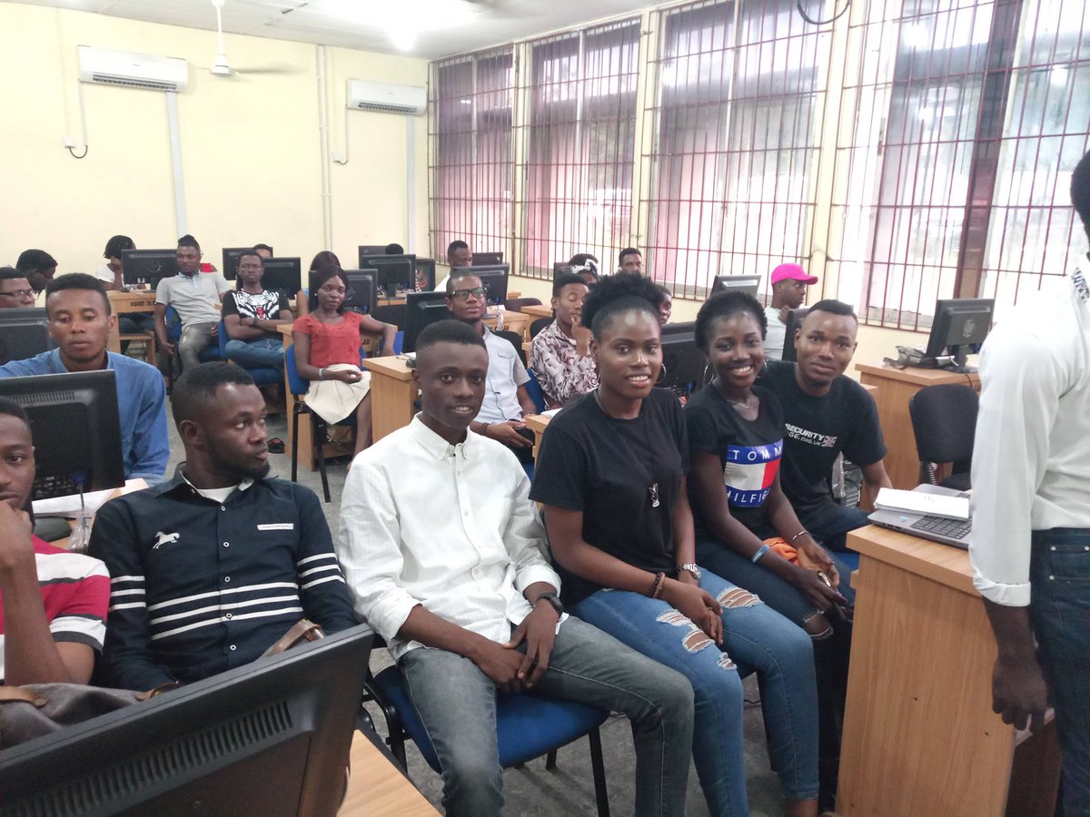adeboyesarah's tweet image. The radiating smiles after #DesignEmpathy
#FigmaAfrica #FigmaCommunityNg #FigmaDesign #ingressiveRSU@_Ingressive_ @figma_africa @figmadesign @SomiariLucky @SamsonDappa @IsmeeRich  @PerrieFidelis @udisiemi_