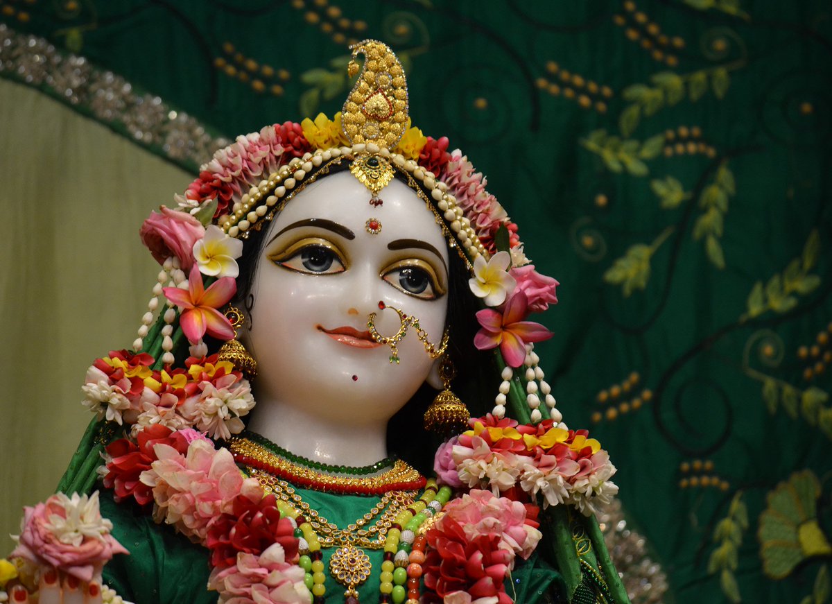 ISKCONPune's tweet photo. #ISKCONNVCC #ISKCONPUNE #DailyDarshan #01th #June #All #Mix#Photos
For more #Krishna Photos: https://t.co/QQnZUBIn6k β¦
Temple Timings https://t.co/qb3IYoWWnF https://t.co/Y9LOuFOmwJ