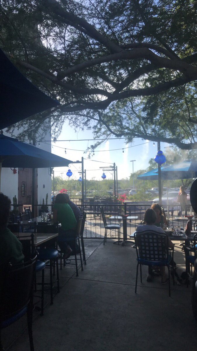 OutlawDirty's tweet image. What an awesome turnout of public education supporters and true democracy defenders tonight. Lots of #InvestInEd and #Outlawdirtymoney petitions came home! 💥💥💥 lets keep up the momentum- #4weeksleft #letsdoit