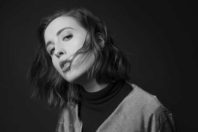 spillmagazine's tweet image. SPILL NEWS: ALICE MERTON SHARES "LASH OUT" VIDEO || ON TOUR NOW WITH VANCE JOY
spillmagazine.com/36034

#alicemerton #jamescorden #lashout #newvideo #news #noroots #vancejoy