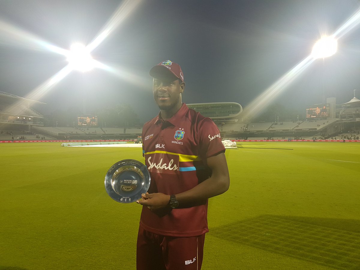 CricIndeed's tweet photo. An Interesting day of Cricket rolled out to be an one-sided contest with West Indies winning it in all departments.. #ICCWorldXI #CricketRelief #WIvWXI
#WXIvWI
Score Update
WINDIES - 199/4 (20)
ICC WORLD XI - 127 All-out (16.4)
Man of the Match : EVIN LEWIS https://t.co/PuKgDHPJyG