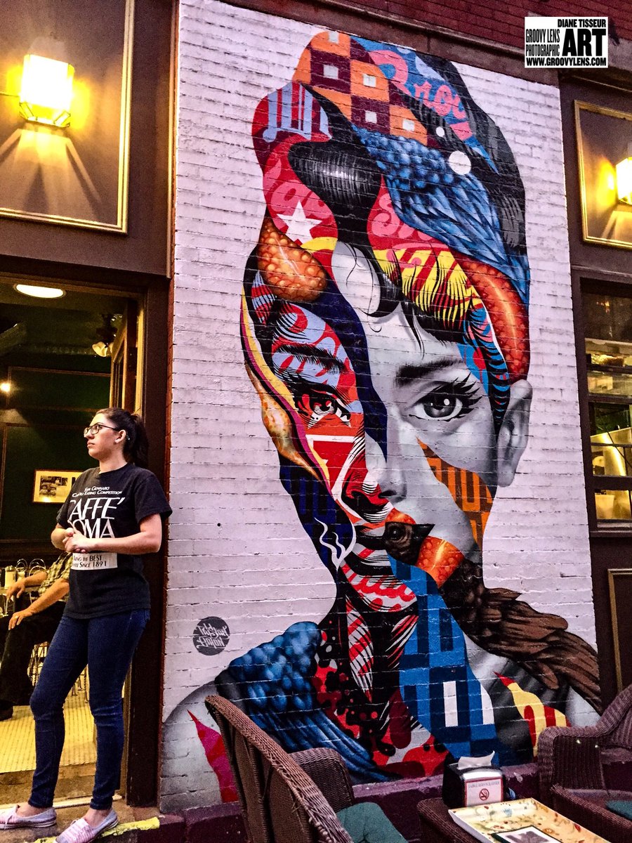 GroovyLensPhoto's tweet image. Another photo from my recent trip to #NewYork: Audrey Hepburn #mural by @tristaneaton. View it on IG: instagram.com/p/BjGiUVZDqW1 | #nyc #littleitaly #streetart #streetartnyc #newyorkcity #manhattan #photography #streetphotography #streetview #tristaneaton