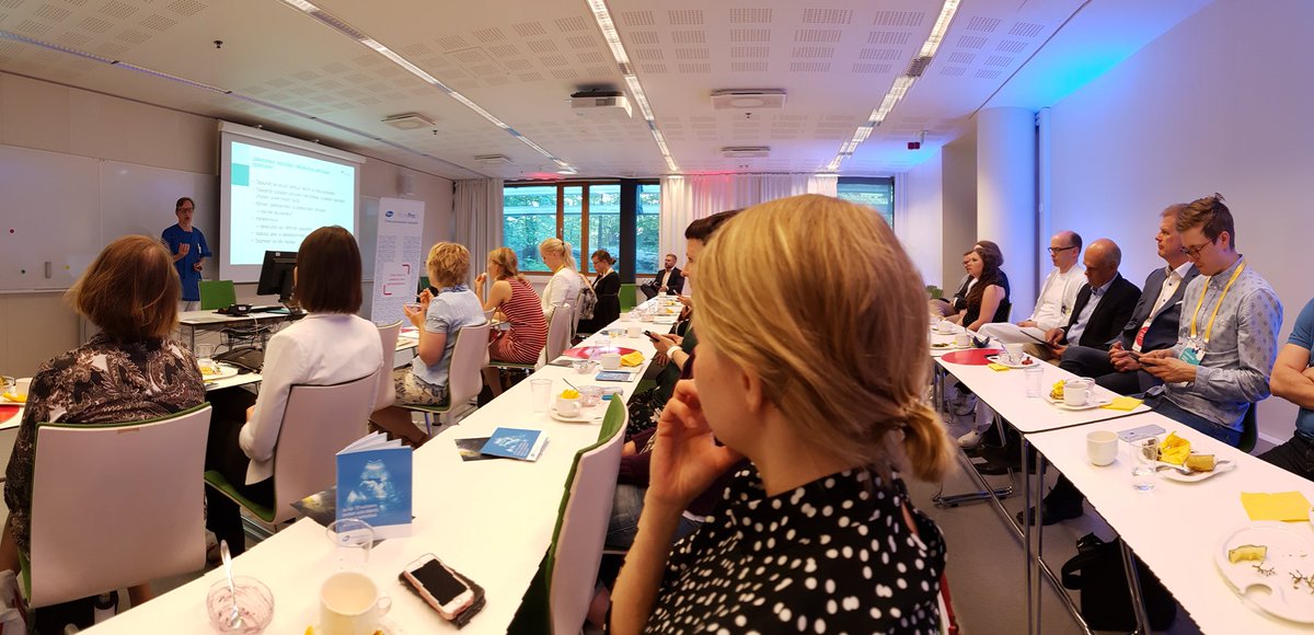 ksalonius's tweet image. Though the #SimDocPro simulator for #medical doctors by @pfizer and @practigame feedback is given instantly and in a safe environment says V-J Anttila, docent at @HUS_uutisoi #ULFFI #CME @UpgradedFi @HusStartup @HusVRLab