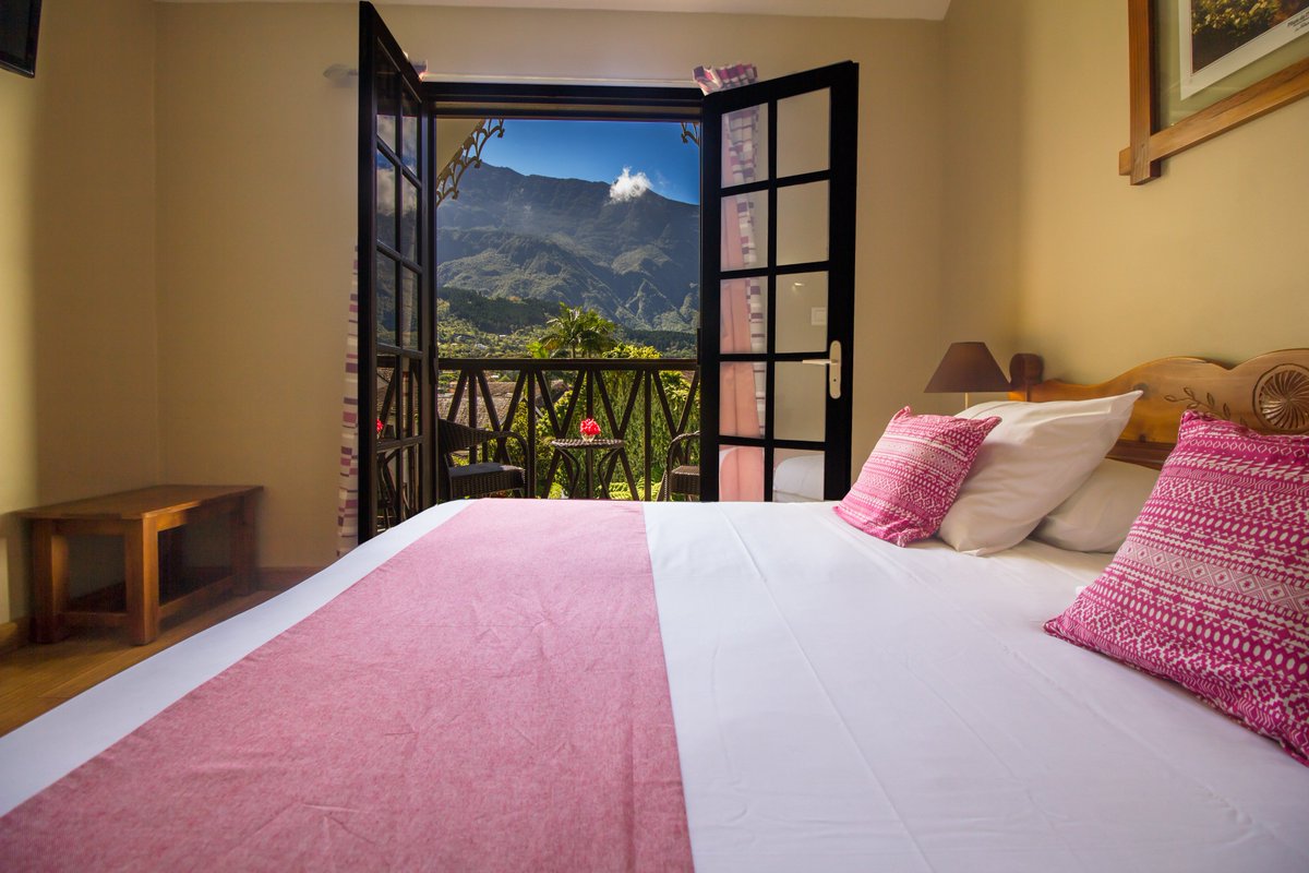 Exsel Hotels tweet media