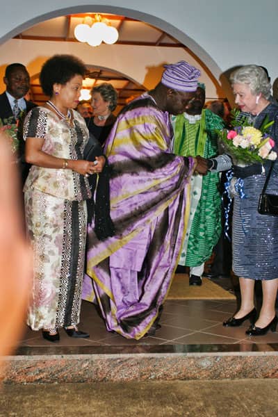 DeleMomodu's tweet photo. This was a dream come true. As a refugee in the UK, I  was under the benevolence of Her Majesty. I had looked forward to the day I would say thank you to a country that did so much for us and had rehearsed this moment and it came to pass... God save the Queen.
Pix by DAYO ADEDAYO https://t.co/WonT4abdG6