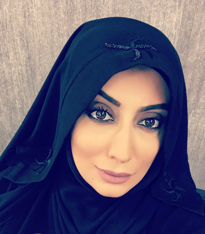 lanaalaadi's tweet photo. 1.6.2018 📿
اللهُم الرضا الذي يجعل قلوبنا هادئة ، وهمومنا عابرة ، ومصائبنا هيّنة .!
•
#جمعه_مباركه
•
#لانا_ال_عادي #الحمدلله #blessesfriday
#june #new #month #thankful https://t.co/eNjqHy2dds