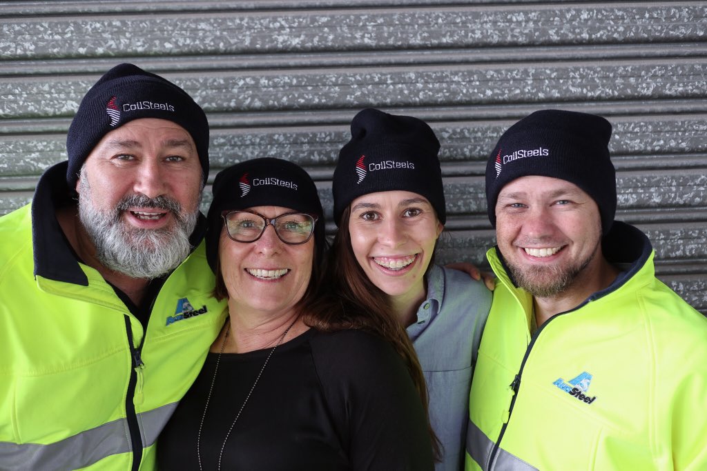 dazzaonley's tweet photo. In just 2 weeks, some of our AusSteel staff will be sleeping outside in Newcastle CBD to raise funds for Soul Cafe. Head over to our fundraising page for more information or to donate! https://t.co/Awrhvu0Pj7