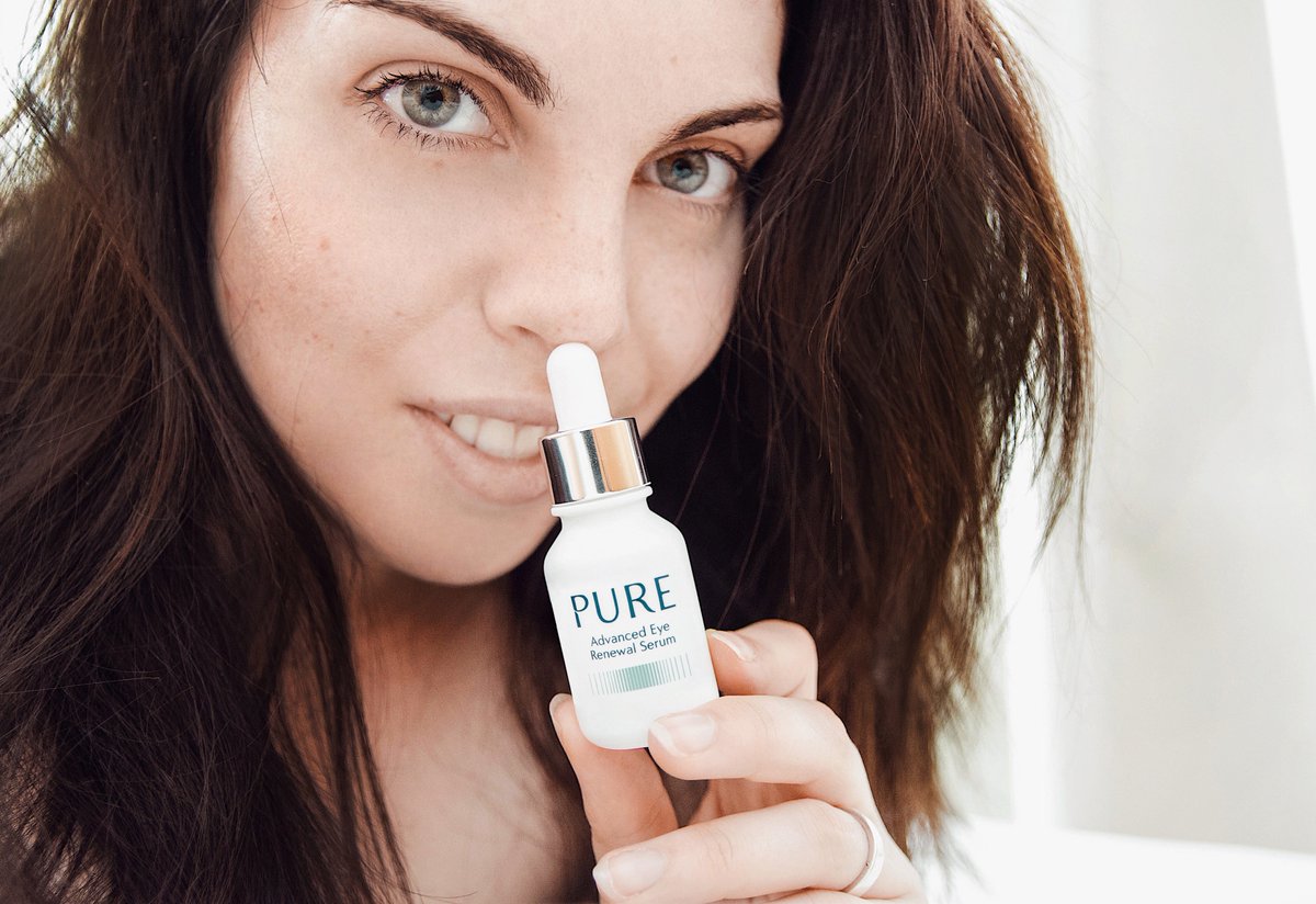 MVESblog's tweet photo. Último descubrimiento para mi rutina facial de noche es el Serum Pure de Orphica - Real You para el contorno de ojos. 👁👌🏻Tienes nuevo post beauty en el blog, y allí te cuento mucho más! 🧡 >> https://t.co/zSDuf705Ht
#serumpure #orphica #mvesblog #belleza #sponsored https://t.co/wWuEUnX7oJ