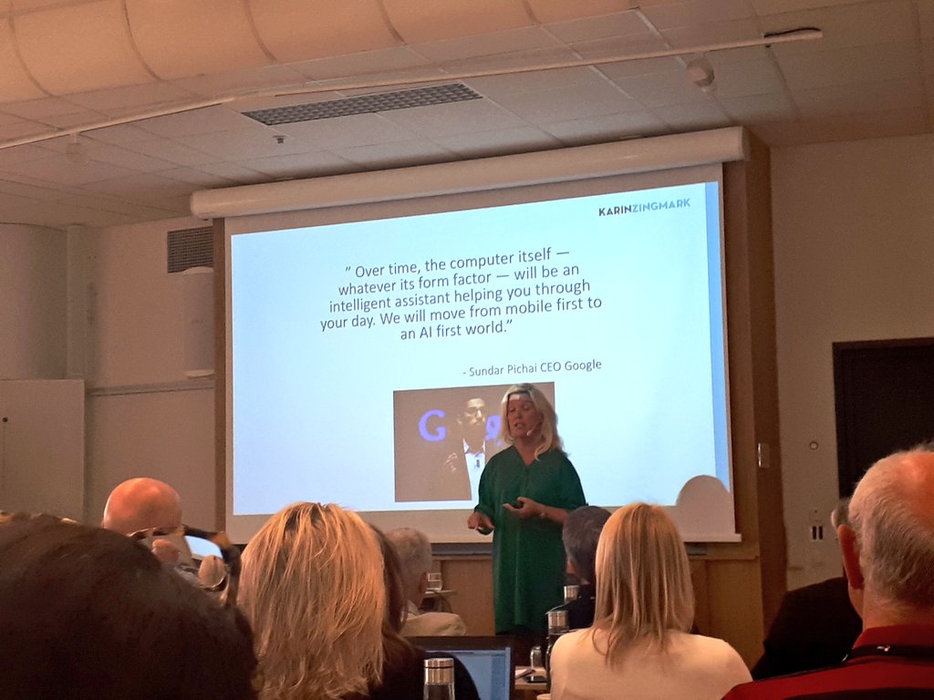 iandradega's tweet photo. Keynote#2 en #IGEP2018 con @KarinZingmark #ContiniousInnovation ¿Cómo introducir la comunicación y la IA en la toma de decisiones? https://t.co/9AGxeTR3mu