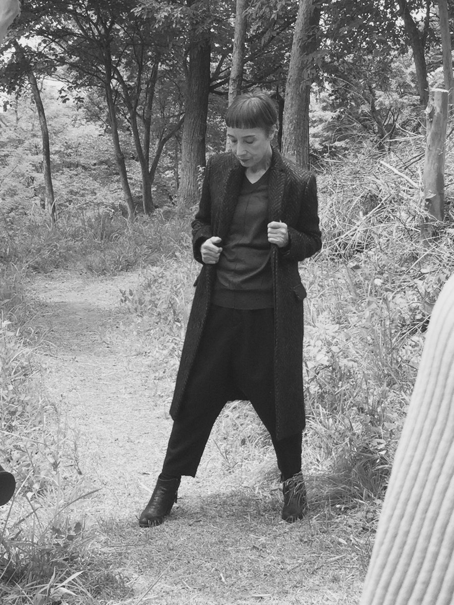 pasdecalais_jp's tweet photo. Press Blogを更新しました。秋冬コレクションの撮影の様子を綴っております。
ぜひご覧になってくださいませ。
https://t.co/McZQgP8eSW
#pasdecalais #PressBlog #shooting #model #モデル　#撮影 https://t.co/aVnjV1gDjb