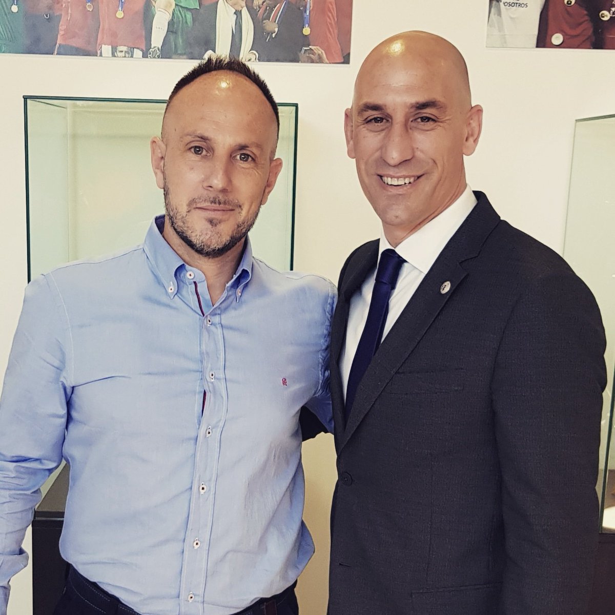 danne_martinez's tweet photo. Good luck to my friend Luis as the new president of the R.F.E.F ⚽️🇪🇸 #luisrubiales @rfef @UEFA @FIFAcom https://t.co/DAED8G28CU