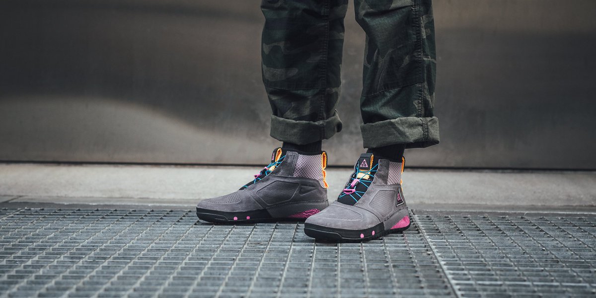 nike acg ruckel ridge grey