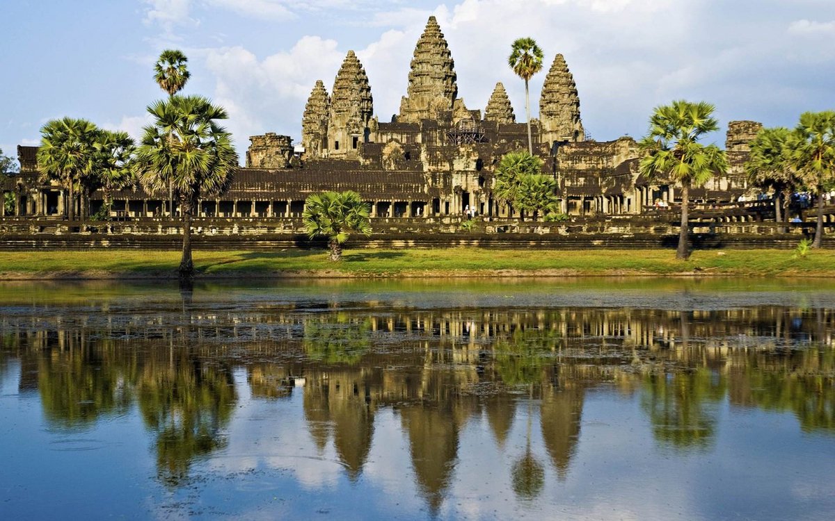 SumeruBoutique's tweet photo. Where is your next plan for holiday or vocation? @SiemReap @Luxuryhotel @LuxuryBoutique  @yournextplan https://t.co/JoRSXFWqYE