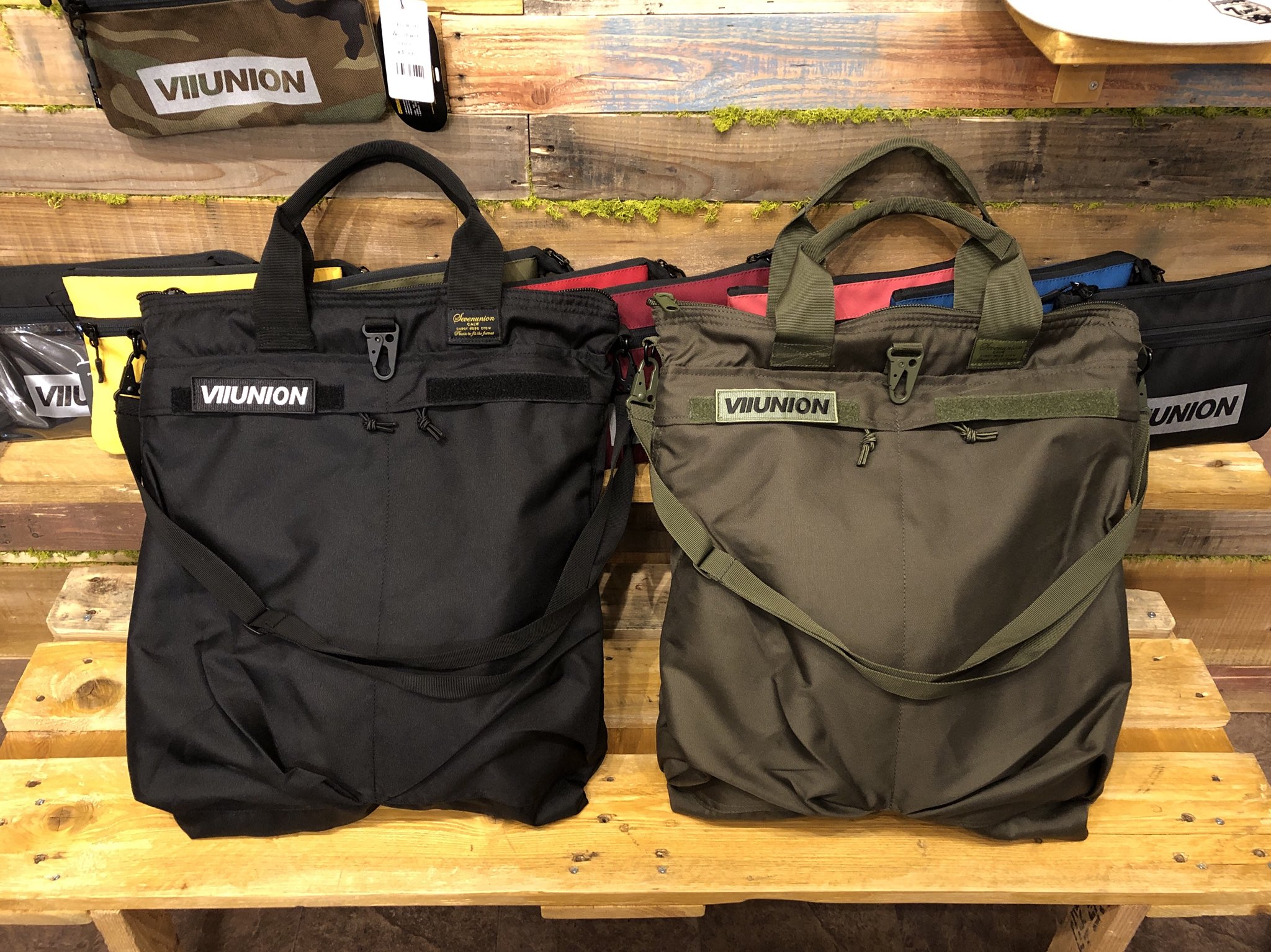 7union Tokyo Ar Twitter 7u 3way Helmet Bag 今期初登場の3wayヘルメットバッグ サイズが余裕で入る大容量で 荷物も沢山収納できる優れものです 取り外し可能なショルダーストラップ 収納ベルトリュックと3way仕様となっていて 7union Tokyo Ar Twitter 7u 3way Helmet Bag 今期初登場の3wayヘルメットバッグ サイズが余裕で入る大容量で 荷物も沢山収納できる優れものです 取り外し可能なショルダーストラップ 収納ベルトリュックと3way仕様となっていて