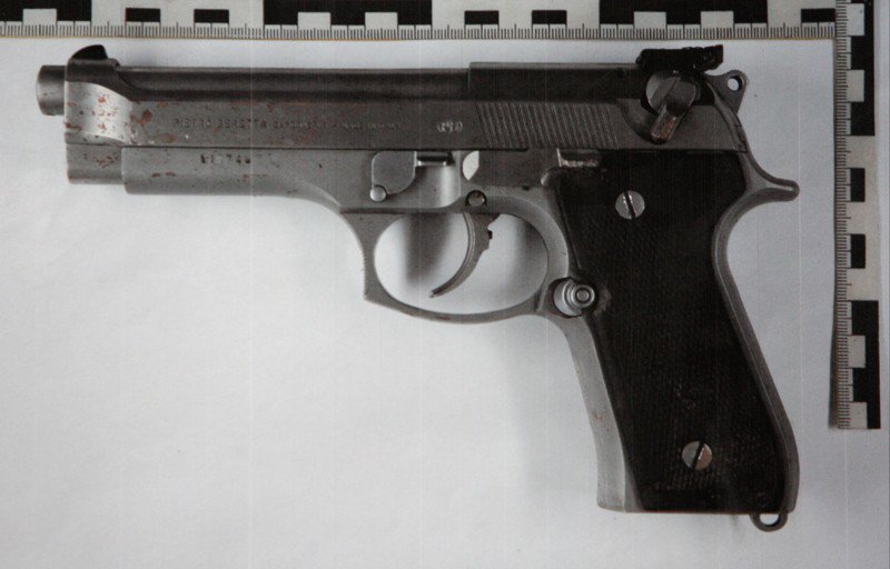 ajc's tweet photo. Kansas parent finds pot, loaded gun at playground https://t.co/OStNE5Bizw https://t.co/SabcSRx5u3
