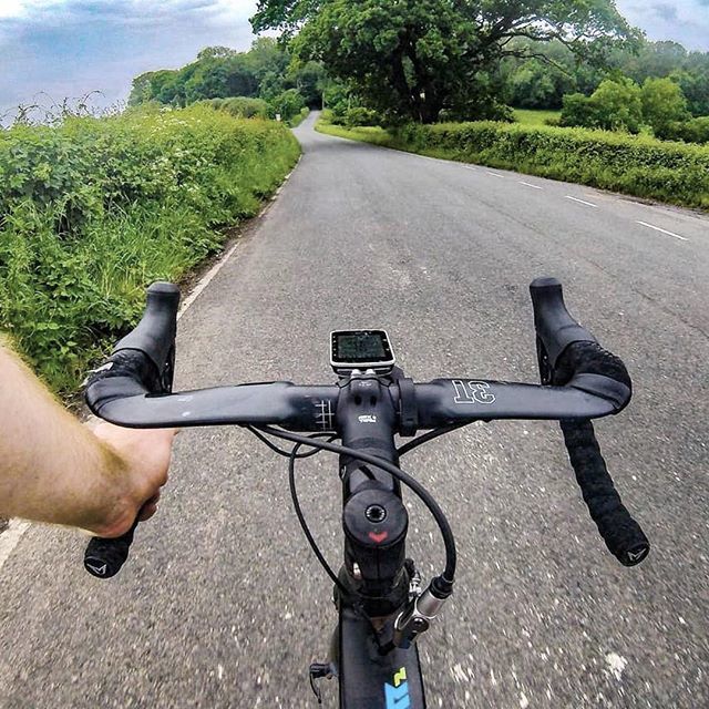 3Tbike's tweet photo. Into the weekend!
#Repost @bryn_rides_bikes
ใปใปใป
๐ณ into the forest. ๐
.
#fromwhereiride #outsideisfree #behindhandlebars #lifebehindbars #3tbike #3t #feltbicycles #landscape #skyline #sky #cycling #cycle #cyclinglife #cyclingig #bicycle #speed #biโฆ https://t.co/vvz9sxLuVx https://t.co/F20cKKfcZD