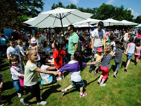 ICBudapest's tweet photo. Today opens the Children's Island:https://t.co/LPLvvDQIlg https://t.co/wrMrV1oCkg