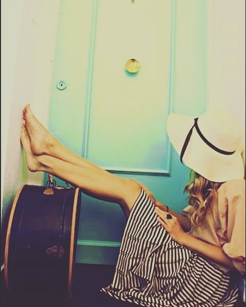 RossellaRo_'s tweet photo. Vai dove devi andare... 
[...]
... Si chiama libertà, lo spazio su cui nessuno può interverire 

ScillaMé
© 1620180012

#Giugno 
#BuonGiorno 
#Italia 
#rispetto #libertà 
#TuComeMe

https://t.co/VCuT8Wbcco https://t.co/hzfuboEoan