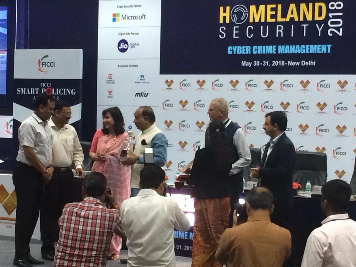 Dial 112/100 MP (@dial100_mp) on Twitter photo #MPPOLICE CCTV PROJECT (SCMRC) AWARDED BY FICCI AT NEW DELHI FOR SMART POLICING SURVEILLANCE & MONITORING CATEGORY RECEIVED BY <a href="/AnveshManglam/">Anvesh Manglam IPS</a> <a href="/upendra_jain/">Upendra Jain</a> #MPPOLICE CCTV PROJECT (SCMRC) AWARDED BY FICCI AT NEW DELHI FOR SMART POLICING SURVEILLANCE & MONITORING CATEGORY RECEIVED BY <a href="/AnveshManglam/">Anvesh Manglam IPS</a> <a href="/upendra_jain/">Upendra Jain</a>
