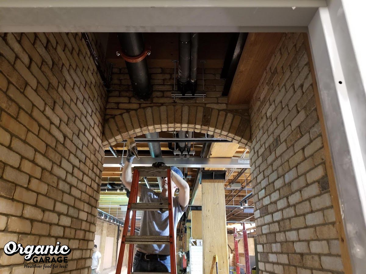 organicgarage's tweet photo. Our team is working tirelessly to make sure our doors are open for you late summer/early fall! Don't worry #Leaside, we haven't forgotten about you. You're next! #NewStore #HealthierForLess https://t.co/lU1Seild5N
