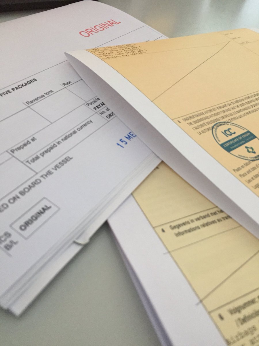 Ook voor al uw vragen over, of opstellen van documenten als bijv EUR-1, ATR of uitvoerdocument kunt u bij ons terecht #datdektdelading