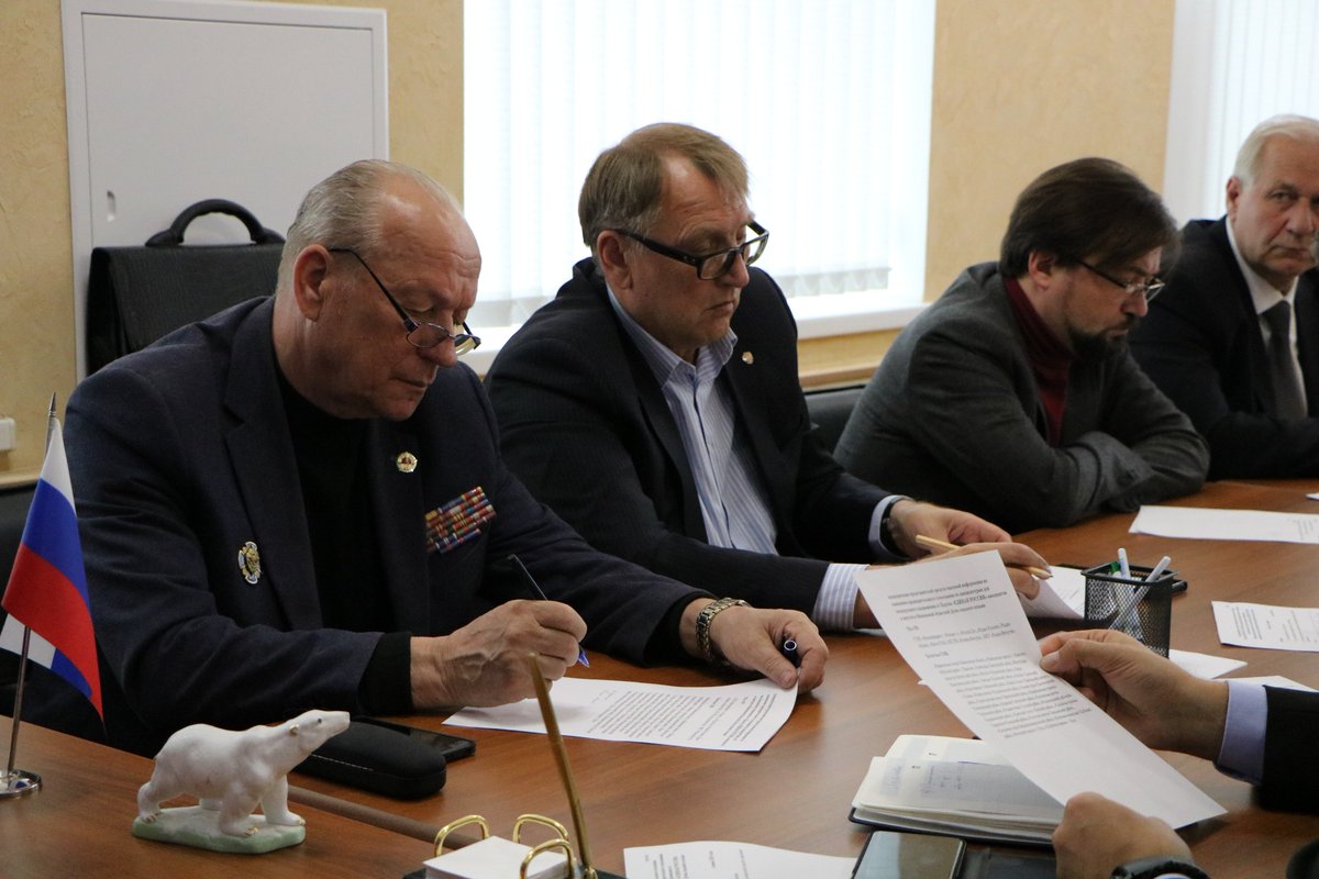 Заседание оргкомитета по проведению #ПредварительноеГолосование партии #ЕдинаяРоссия в #ИвановскаяОбласть состоялось в исполкоме #ЕР37

Промежуточные итоги проведения #ПГ2018 в регионе подвел секретарь <a href="/ivanovo_er/">ЕДИНАЯ РОССИЯ | ИВАНОВСКАЯ ОБЛАСТЬ</a> Виктор Смирнов

#ЕРобновление

✅ivanovo.er.ru/news/2018/6/1/…