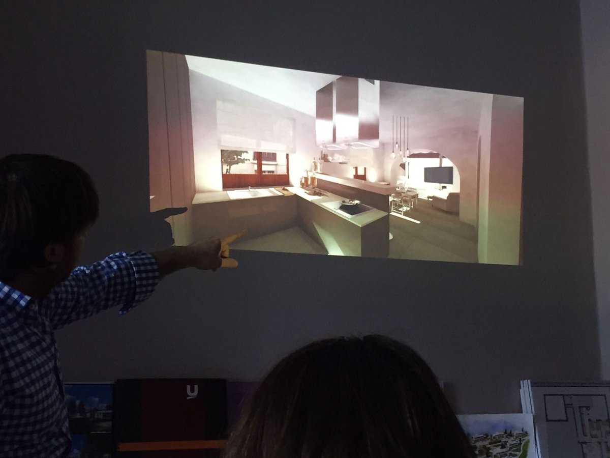 SanchezArquitec's tweet photo. El pasado martes pasaron por nuestro estudio los alumnos del ciclo de "Proyectos y Dirección de Obras de Docaración" de la Escuela de Arte  Mateo Inurria, con los que estuvimos compartiendo nuestras experiencias  profesionales y algunos de los proyectos que hemos realizado. https://t.co/agqqnJZOun