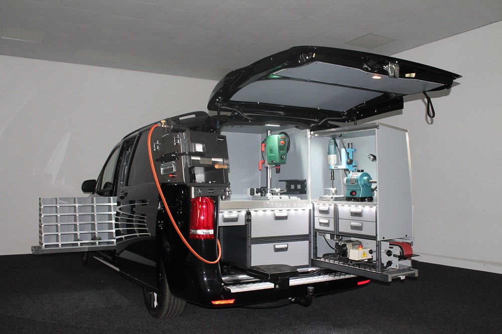 Hoefsmid-auto op maat voor #hoefsmid Jan Zwart

bedrijfsautos.asvancare.nl/Hoefsmederij_J…

#bedrijfsauto #bedrijfswageninrichting #maatwerk #Kolham