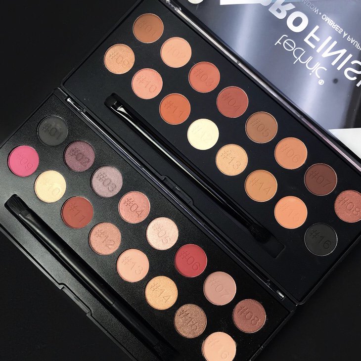 techniccosmetic's tweet image. Our #WeekendEssentials ✨ Our Pro Finish Eyeshadow Palettes come in a Toffee Edition, Raspberry Edition! What's your go to?