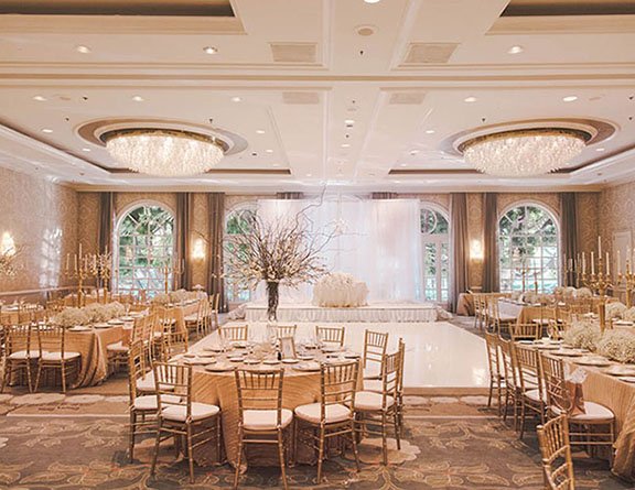 MTBEventRentals's tweet photo. Timeless white and gold wedding ceremony in Beverly Hills

Venue – Four Seasons Beverly Hills
Planner – @weddingsbysusandunne
Photography – Sergey Green
Video – New Classic Wedding Films
Florist – Pure Petals Florals
DJ/MC/Lighting – Fusion Sounds
Rentals – @mtb_event_rentals https://t.co/Wpb47PdnAw