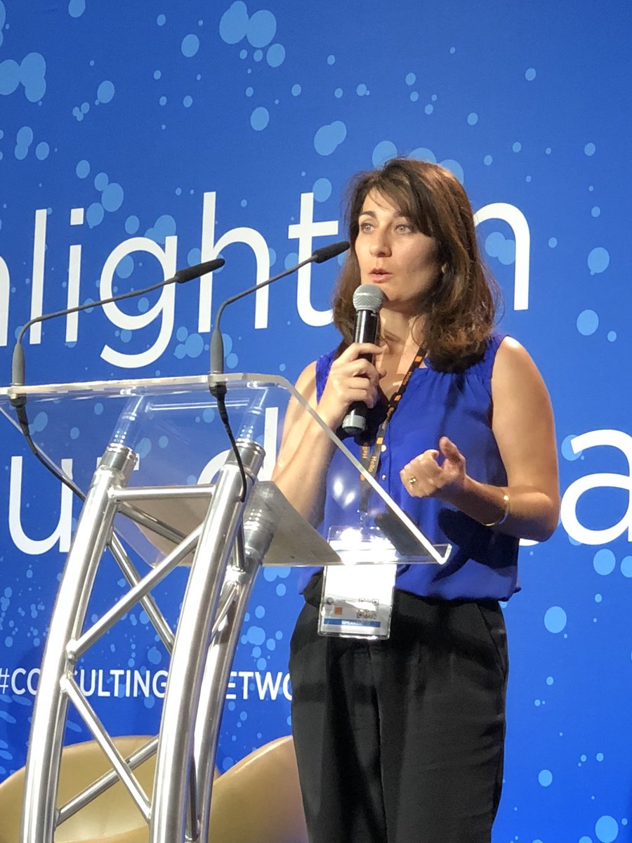 ChristophGreuet's tweet photo. .@MaryamBini présente les actions de #Leader #Occitanie en matière d’inclusion. #DWSPR18 #IDATE #innovationsociale #RSE https://t.co/UsXYeSAahR