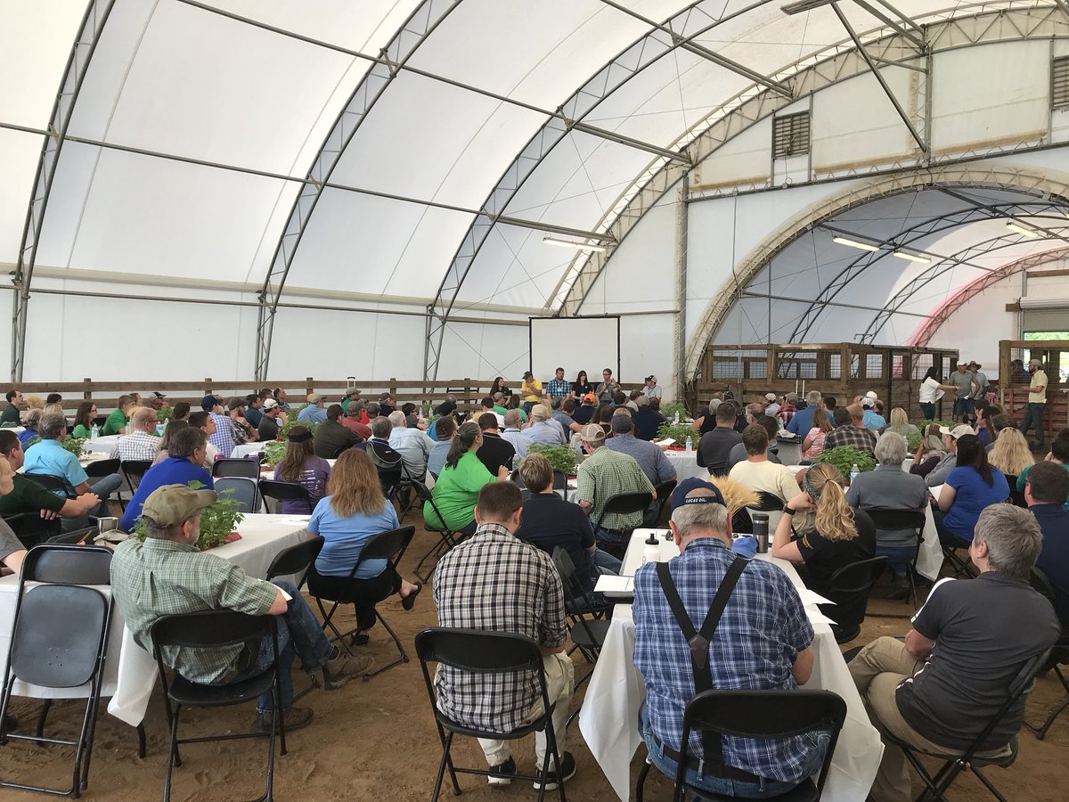 NathanWainscott's tweet photo. Great day to discuss soil heath at the Big Pine Watershed field day.@SUSTAIN_ag, https://t.co/WDFxTHoev3