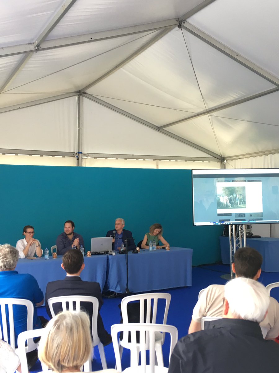 FHA_Festival's tweet photo. Sous la tente des @AmisFha, début de la table ronde "histoire de l'art &amp; médias" animée par @adriengoetz https://t.co/FZbpZZHNDc
