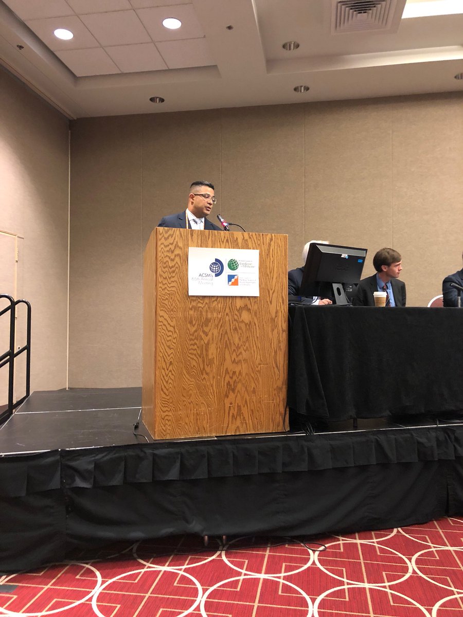 rripg's tweet photo. Thank U an honor to present at #ACSM18 thks @ACSMNews @HSpecialSurgery @SPRINZ_AUT @AUTuni Dr Allen &amp; Dr Cantu #injuryprevention US #rugby #rugby7s #ankle #injury #dislocations #rugby #rugbyunion #rugbyleague #rugbysevens #rugbywomen #rugbygirl #rugger #ruggerlife #rugbyday https://t.co/uvCqUlcSx0
