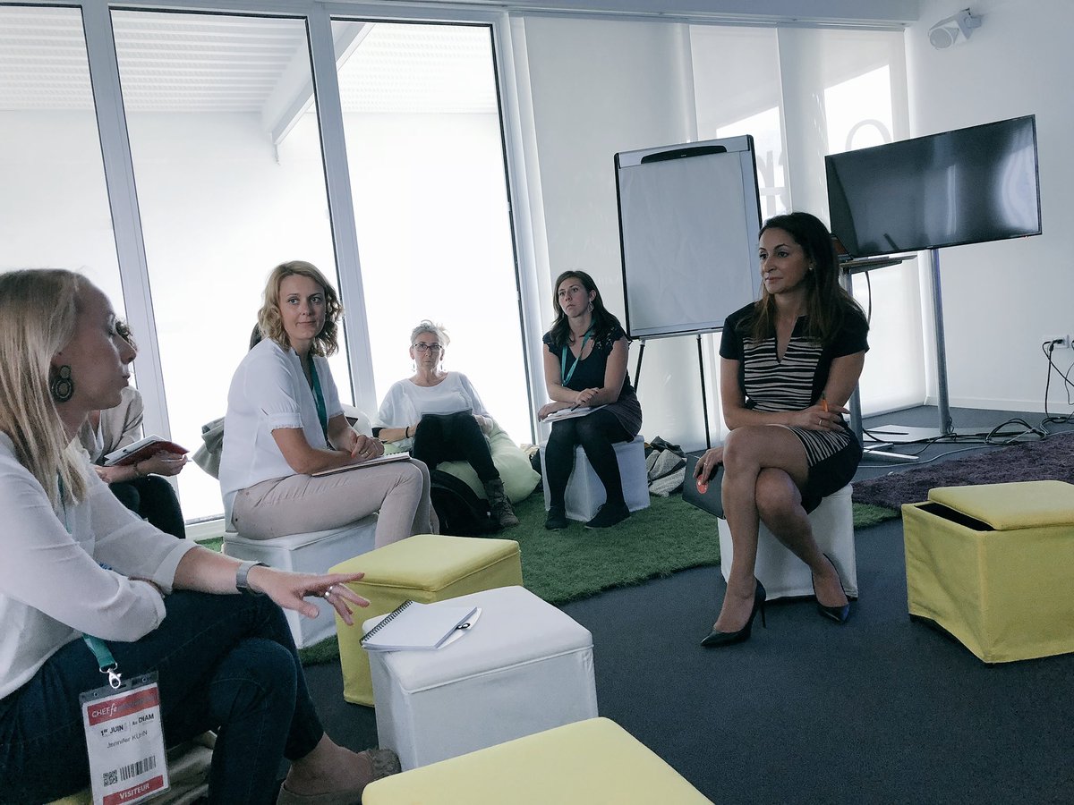 sophiepean's tweet photo. #cheffe44 merci de nous permettre cette conversation intimiste avec @NajetteF CEO de @speachmeFR pour profiter de ces #tips et retours dâexpĂ©rience #luckyme #successstory #startup https://t.co/d1ZFh8erxZ