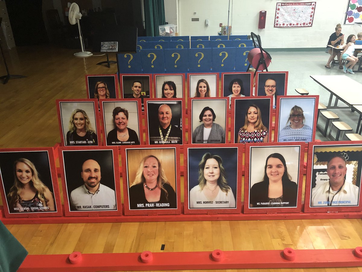 Fifth grade day in action, helping our 5th graders see the teachers they will have at the middle school <a href="/JES_wjhsd/">Jefferson Hills Intermediate School</a> <a href="/phmsjaguars/">PHMS Jaguars</a> <a href="/dan_como/">Dan Como</a> @vpzunic