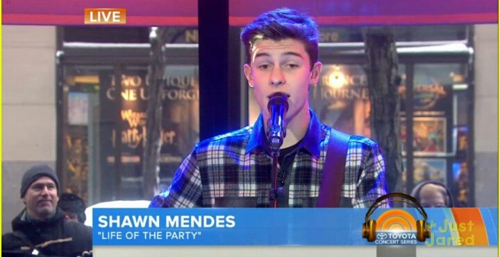 gotthecinema's tweet photo. i wasn't ready to see this #ShawnTODAY https://t.co/zE2adiDcor