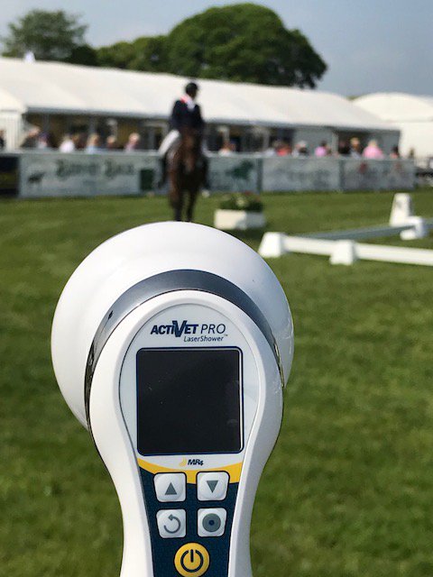 VennVeterinary's tweet photo. We are sponsoring Matthew Wright Eventer at Tattersalls International Horse Show, Ireland. with Multi Radiance Veterinary ActiVet Pro 

@MultiRadiance #Lasertherapy #Equine #Horses #veterinary #Vet #Multiradiance https://t.co/OrAjsnmu6D