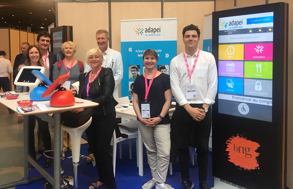 La team BNG est présente avec son partenaire l' Adapei var-méditerranée pour le 58e Congres de l’Unapei à Lille 🗺️📍👩‍⚕️

Venez nombreux découvrir nos bornes tactiles digitales proposées aux établissements du secteur médico-social !👨‍⚕️🌸

#Unapei #Adapei #Lille