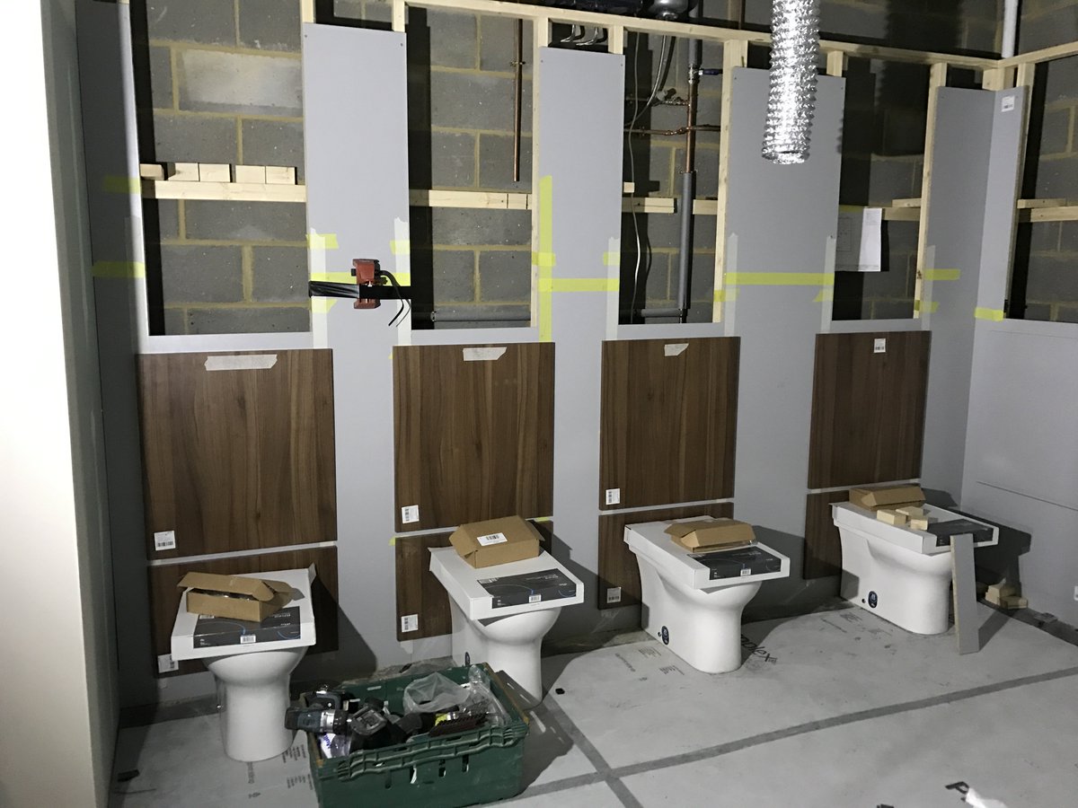 RickRwf's tweet photo. Currently working at McLaren, Woking - Venesta Washrooms installation - Main Contractor, MCS Limited https://t.co/vN9GF99Sxa