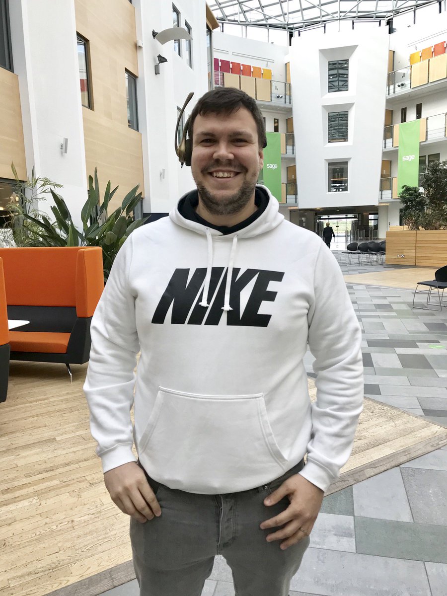 SageGradBay's tweet photo. Well done Paul for winning Technician of the week! Enjoy your golden headset! ππΌ #LifeatSage #Gradbay #techoftheweek https://t.co/KiLE5ODxb7
