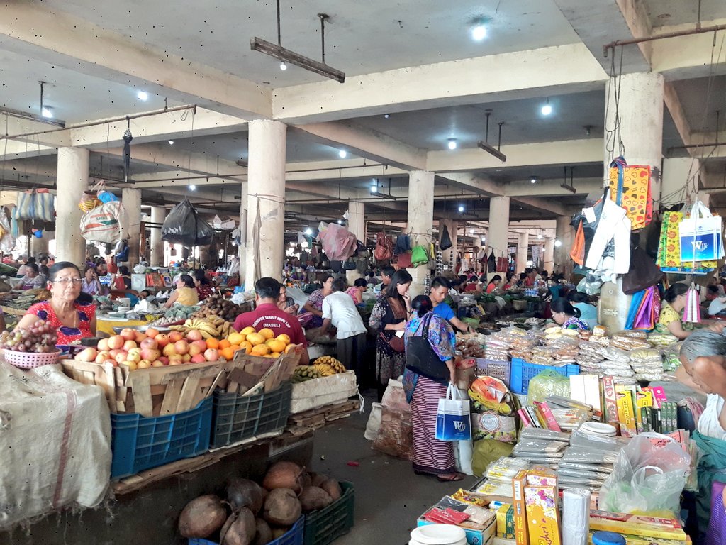 EANagaland's tweet image. The EA annual tour has officially begun! First stop- Imphal. The team visited Ima Keithal  market, a 500 year old all-women market. So much can be learnt from the organised system of business &amp;amp; marketing place provided to women entrepreneurs #InterstateTrade #Entrepreneur