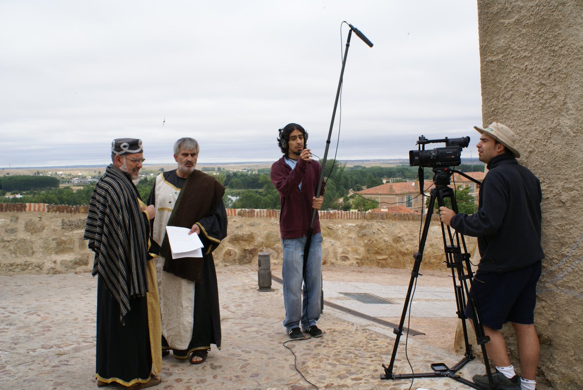 Contracorrientp's tweet photo. TALITÁ KUN de lo primerito que realizó Contracorriente producciones...2007! https://t.co/8NRfeO7s87