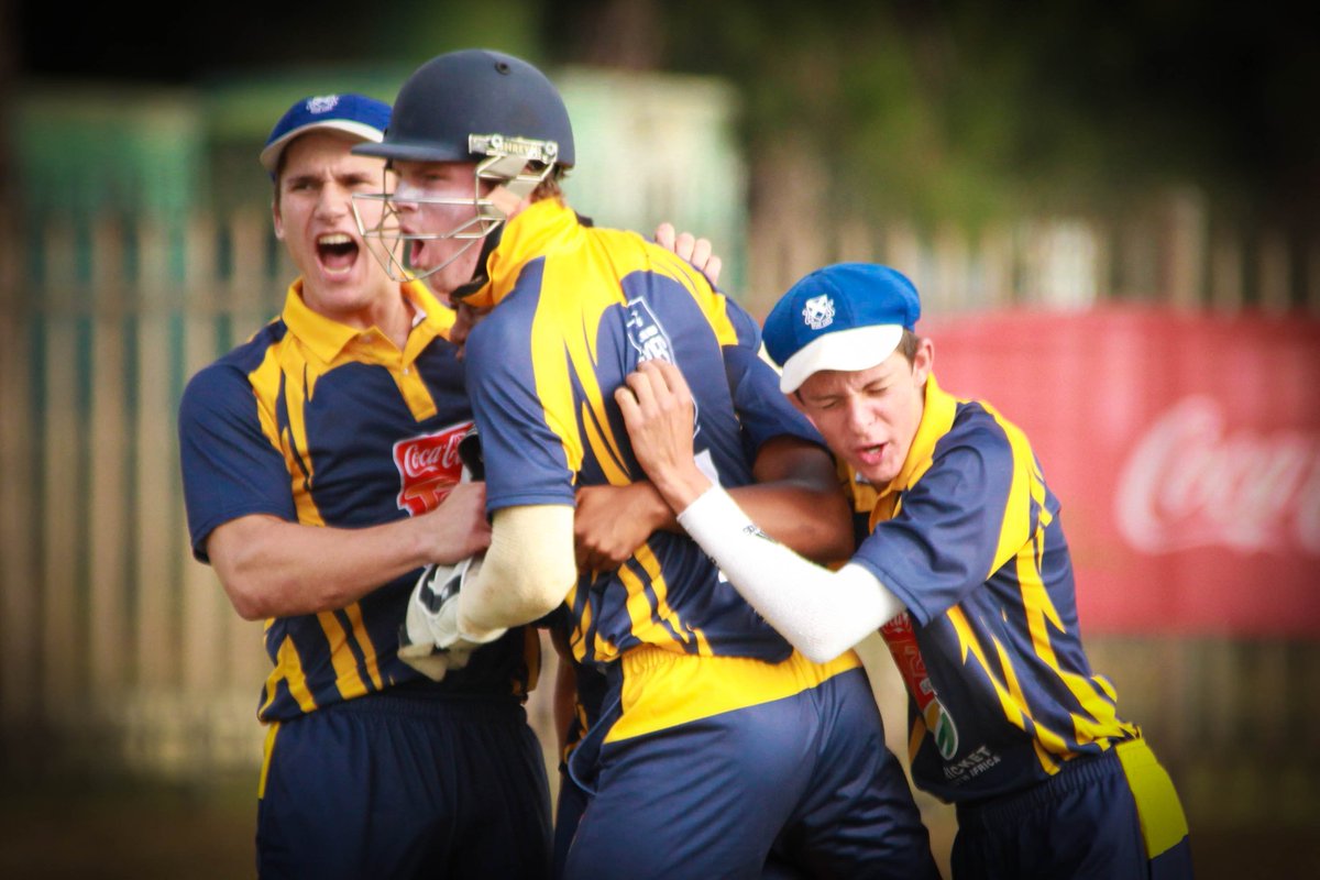MorganPiek's tweet photo. Lekker positive Bloemfontein....Vrystaat news. Well done Saints! A special year for a special team indeed.
https://t.co/fYJbpo3W1W
#Cricket @KnightsCricket #FreeStateCricket #FSCUAwards https://t.co/Th01U2b5P6